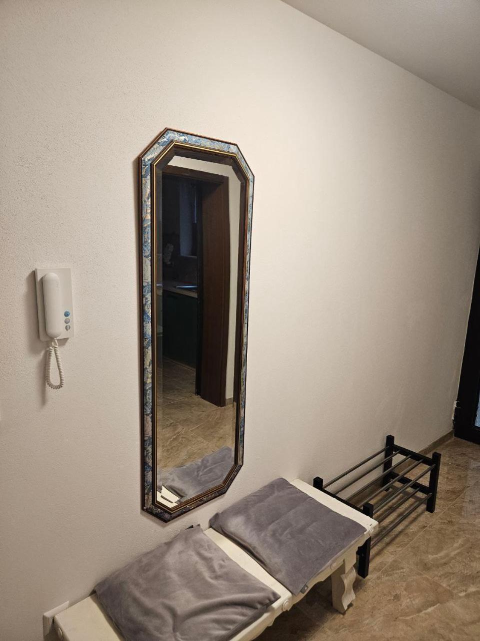 Schoene Wohnung Am Georgenberg Reutlingen Esterno foto